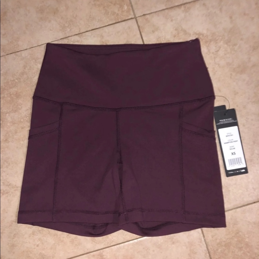 Yogalicious short leggings with pockets